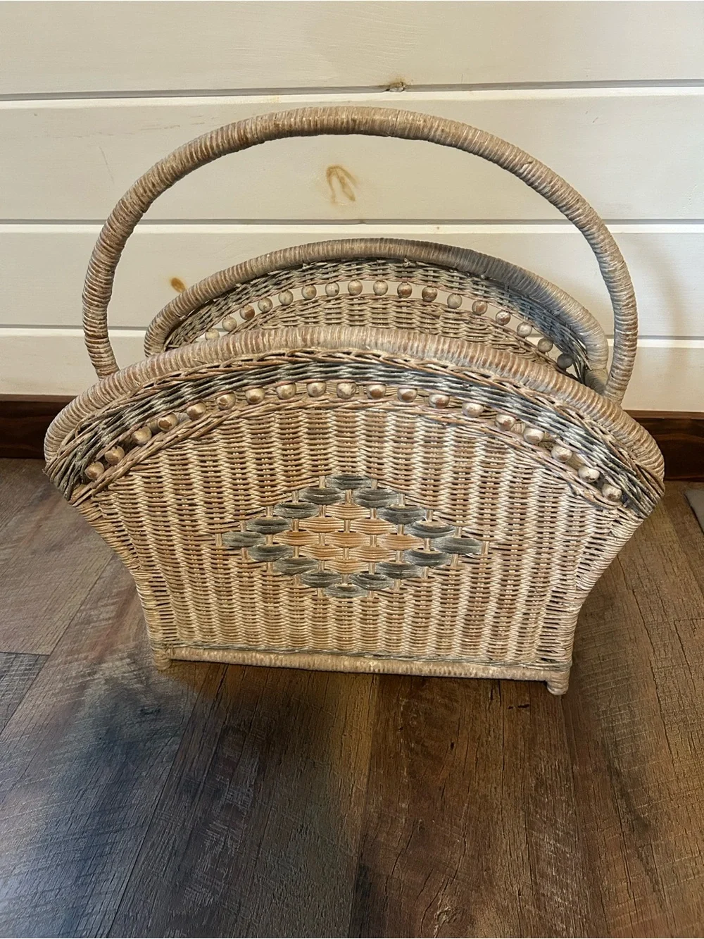 Beautiful Vintage Wicker &Rattan Magazine Holder with Diamond Weave Pattern